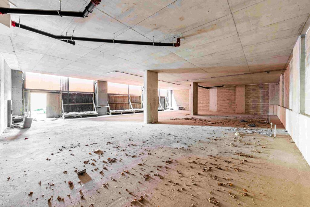 North Woolwich Road - Retail Unit for Rent, Royal Docks, London E16 2BG