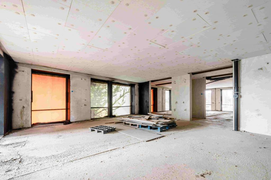 North Woolwich Road - Retail Unit for Rent, Royal Docks, London E16 2BG