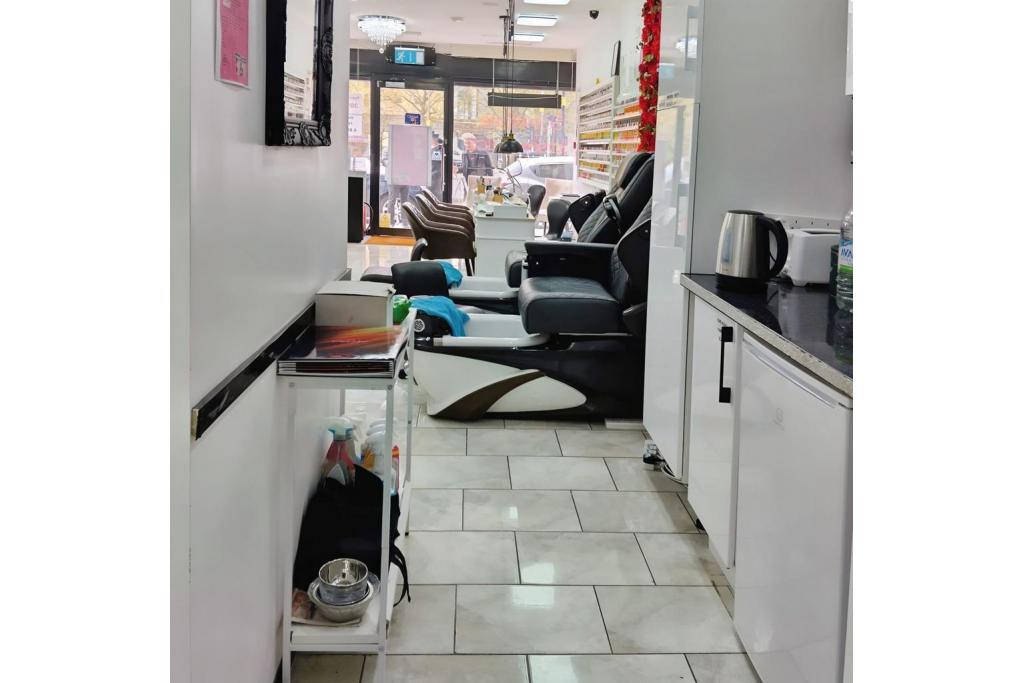 1-11 Pennyfields - Retail Unit for Rent, Elderfield House, London E14 8HP