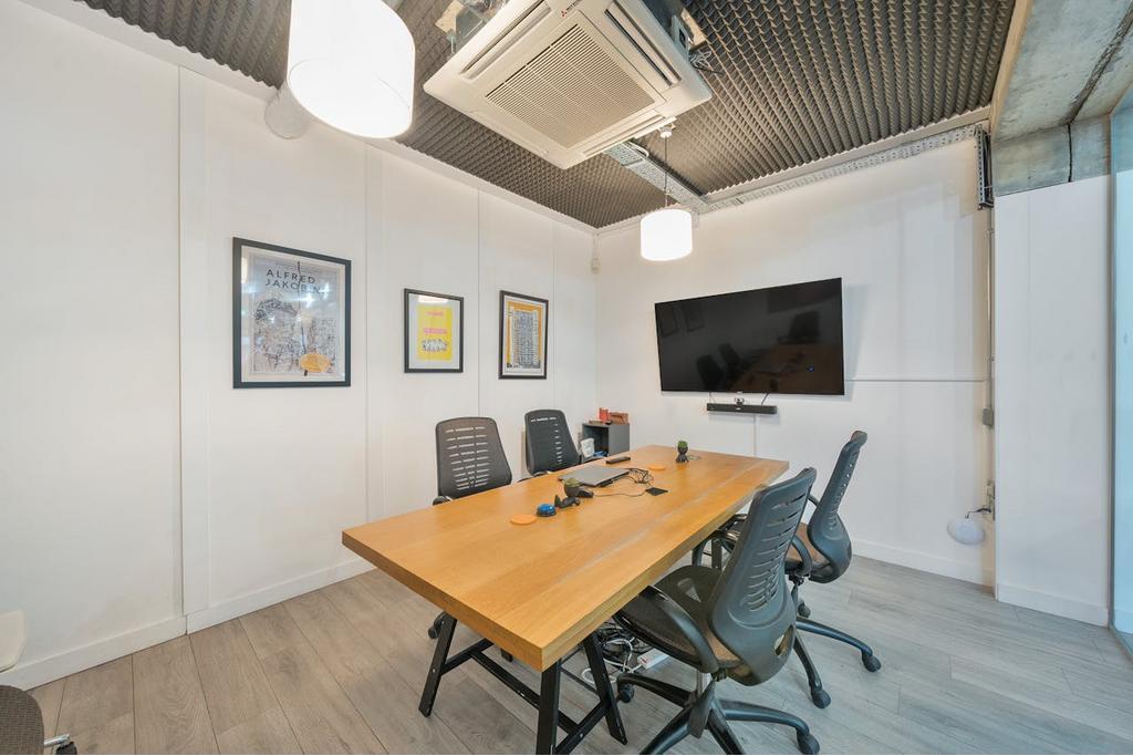 14 High St - Office Space for Rent, Stratford, London E15 2PP