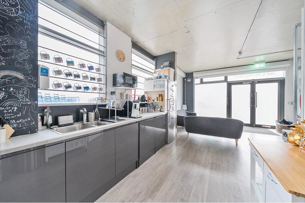 14 High St - Office Space for Rent, Stratford, London E15 2PP