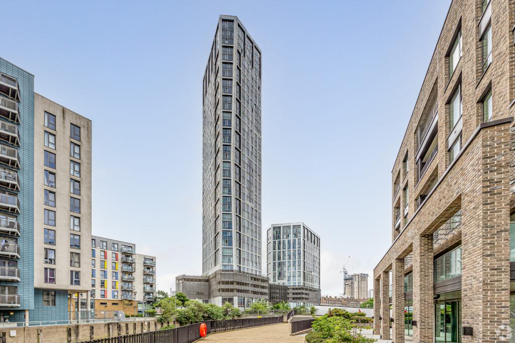 12 High St - Office Unit, Stratford, London E15 2GT