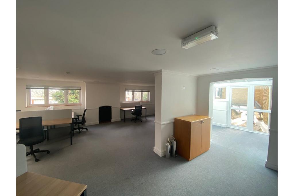 339 High St - Office Space for Rent, Stratford, London E15 2TF