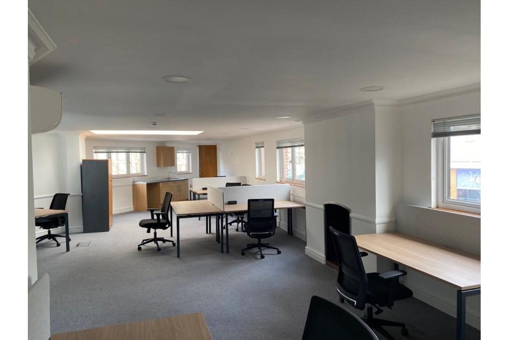 339 High St - Office Space for Rent, Stratford, London E15 2TF