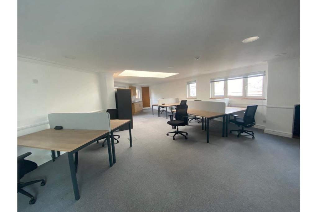 339 High St - Office Space for Rent, Stratford, London E15 2TF