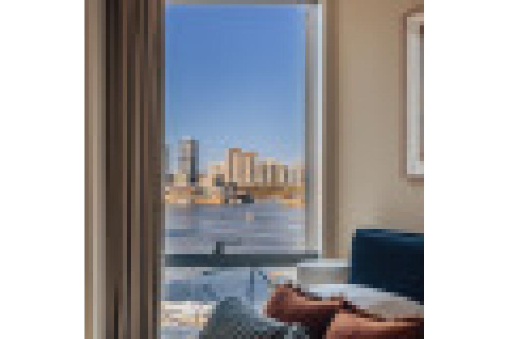 Peninsula Riverfront, Greenwich Peninsula, SE10-