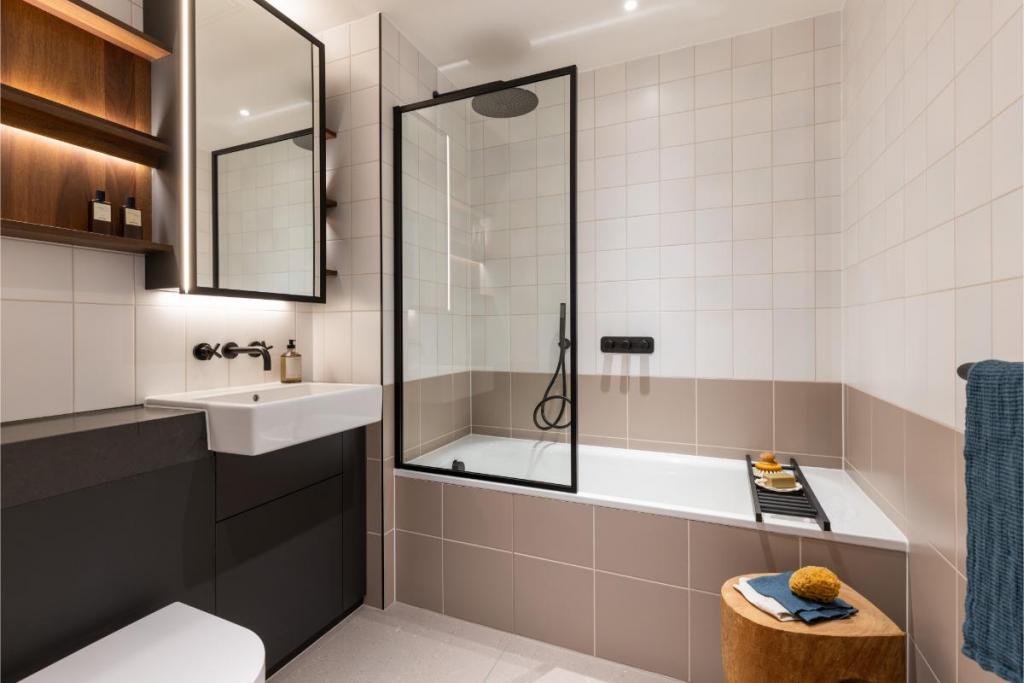 Modern Riverside Living at Canada Water – The Founding
