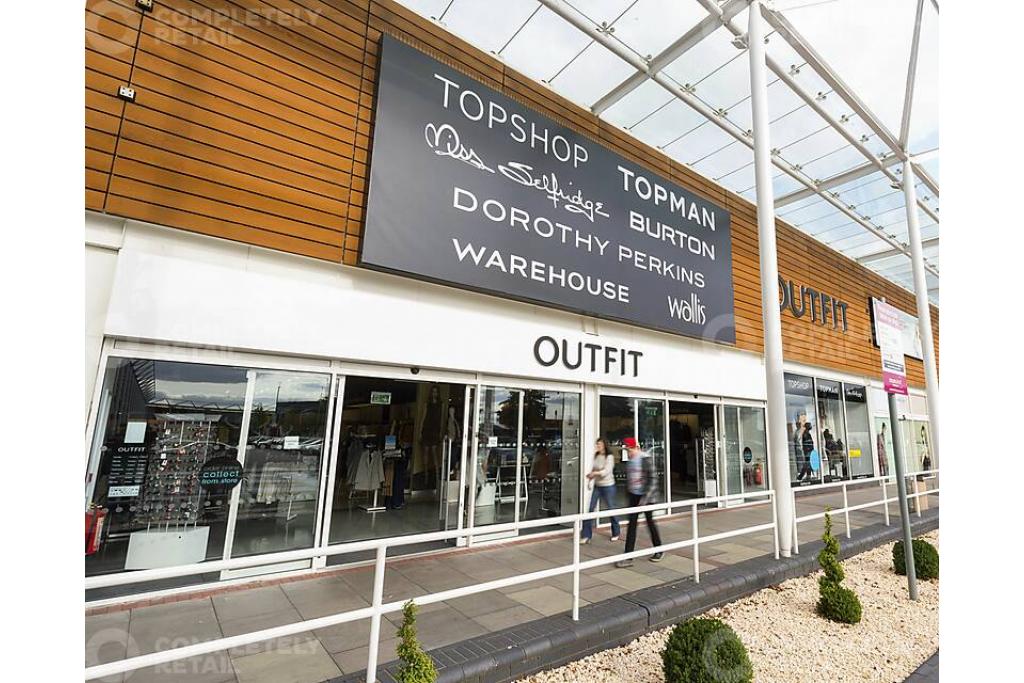 Crown Wharf Retail Park, Walsall WS2 8LL