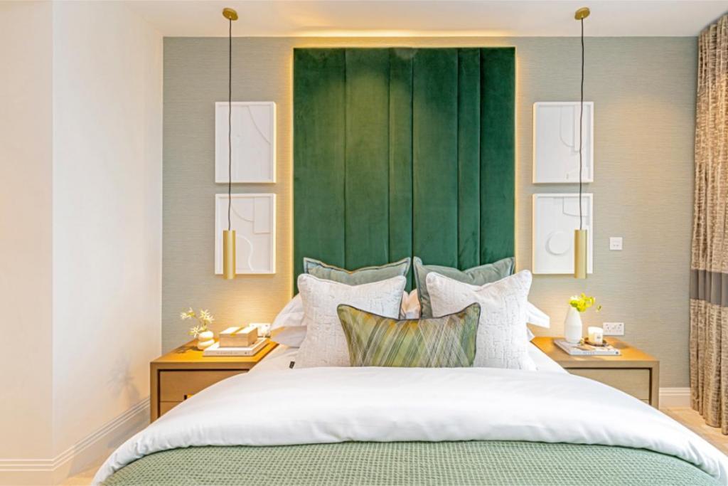 Chelsea Riverview, William Morris Way, London SW6 2UG