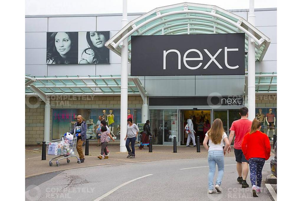 Woodfields Retail Park, Bury