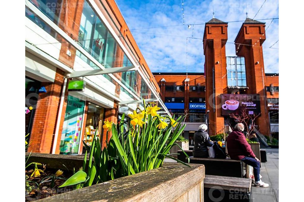 Flagship Retail & Leisure Opportunities at Ealing Broadway Centre, West London