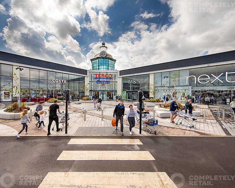 High Footfall Retail Opportunities at Serpentine Green Regional