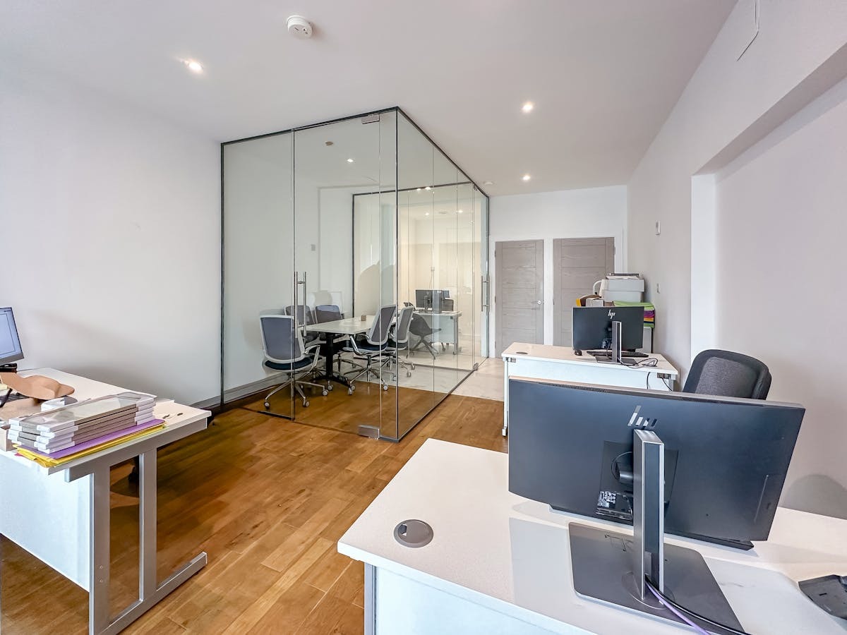 48-54 Leytonstone Rd - Office Unit to Let, Stratford, London E15 1JA