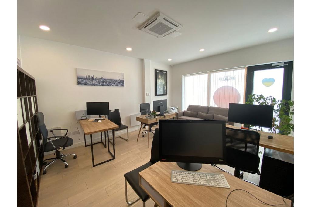 48-54 Leytonstone Rd - Office Unit to Let, Stratford, London E15 1JA