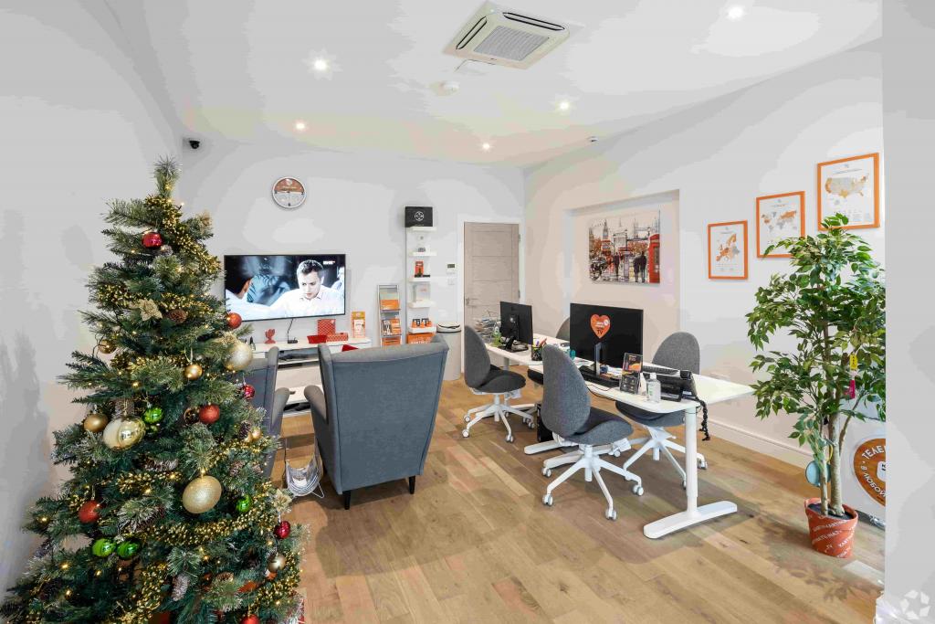 48-54 Leytonstone Rd - Office Unit to Let, Stratford, London E15 1JA