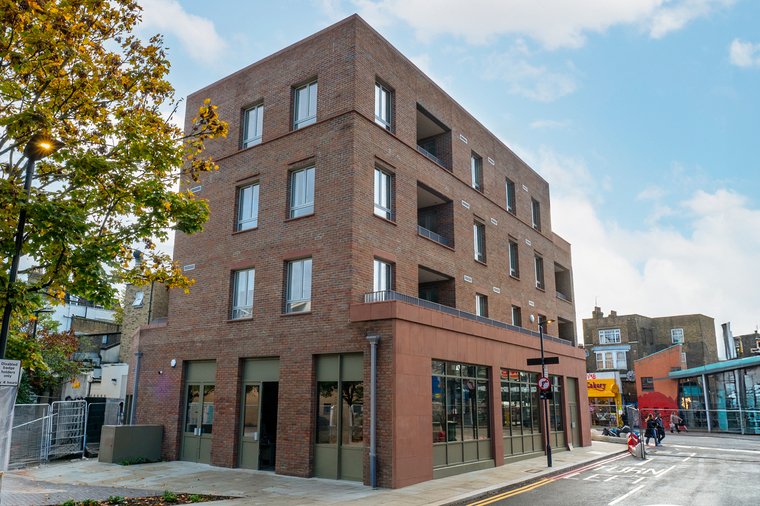 57A Peckham High St - Retail Unit, Southwark, London SE15 5EB