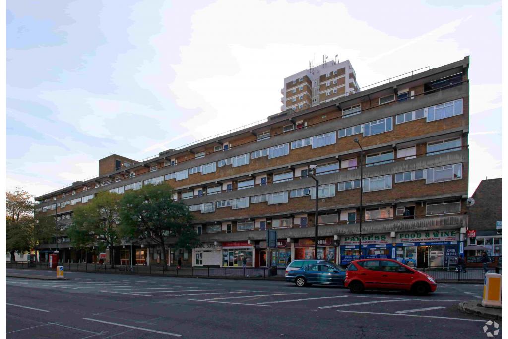 176-190 Peckham High St - Retail and Office Unit, Southwark, London SE15 5EG