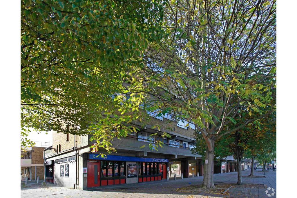 176-190 Peckham High St - Retail and Office Unit, Southwark, London SE15 5EG