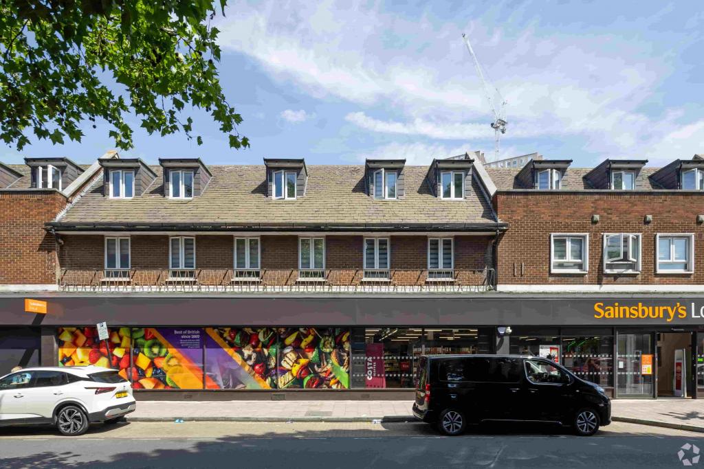 194-194A Southwark Park Rd - Retail Shopfront Unit, Southwark, London SE16 3RP