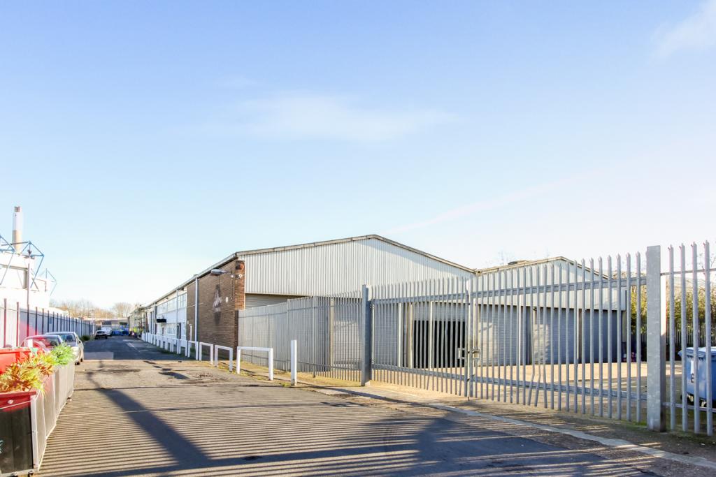 Stockholm Rd - Unit 1-3 Warehouse, Lewisham, London SE16 3LP