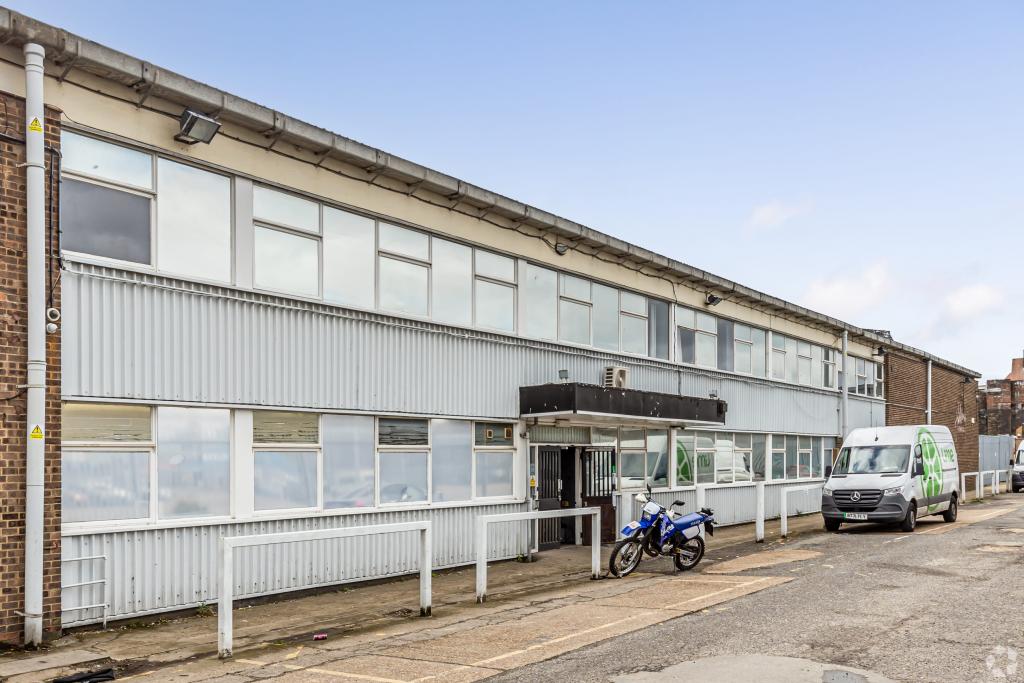 Stockholm Rd - Unit 1-3 Warehouse, Lewisham, London SE16 3LP