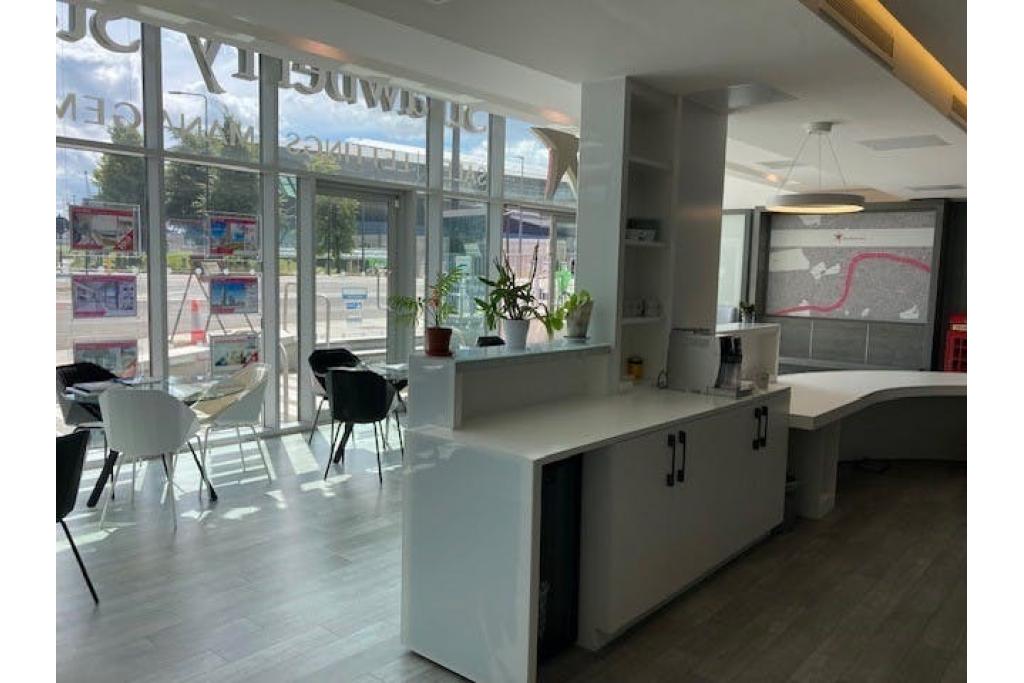 5 Tidal Basin Rd - The Hoola Building Office Space, Eastern Fringe, London E16 1UX