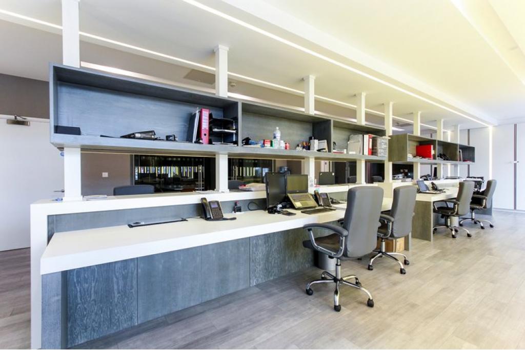 5 Tidal Basin Rd - The Hoola Building Office Space, Eastern Fringe, London E16 1UX