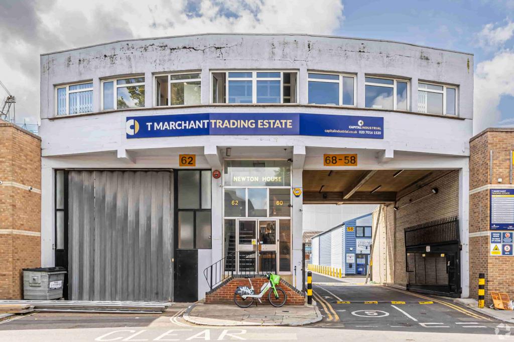 Verney Rd - Newton House - Industrial Service Unit, Southwark, London SE16 3DH