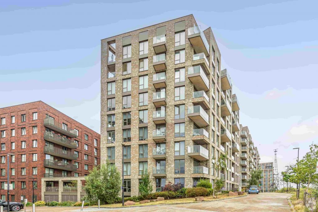 5 Wallis Walk - Fleet at Royal Albert Wharf - Ground Floor Retail Unit, London E16 2XJ