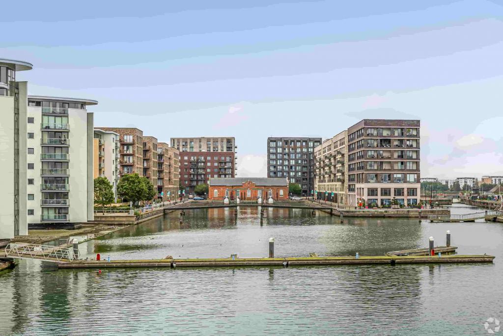 5 Wallis Walk - Fleet at Royal Albert Wharf - Ground Floor Retail Unit, London E16 2XJ