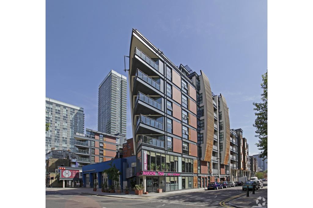 45 Westferry Rd - Restaurant Space for Rent, Canary Wharf, London E14