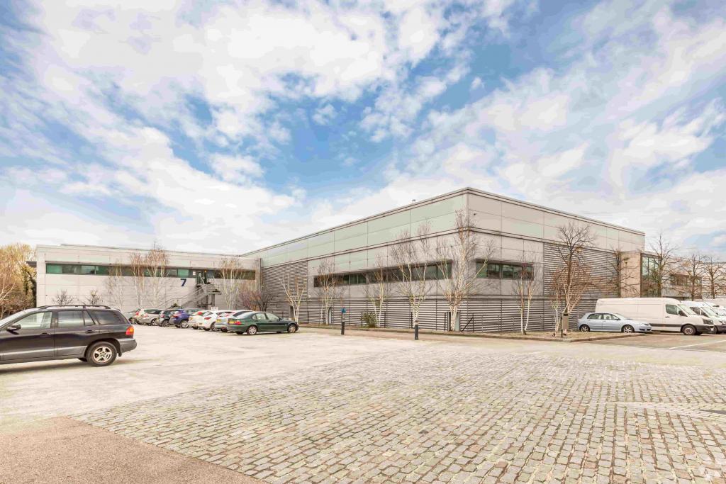 160 Bidder St - Industrial Warehouse Space for Rent, Canning Town, London E16 4ES