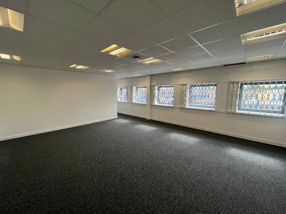 Europa Trade Park - Warehouse, London, Greater London E16 4SP