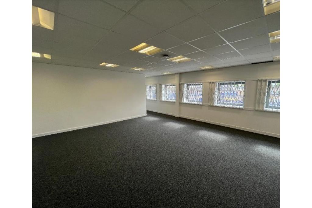 Europa Trade Park - Warehouse, London, Greater London E16 4SP