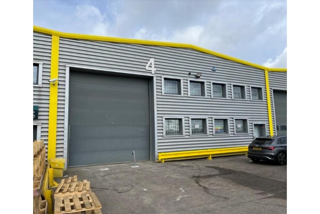 Europa Trade Park - Warehouse, London, Greater London E16 4SP