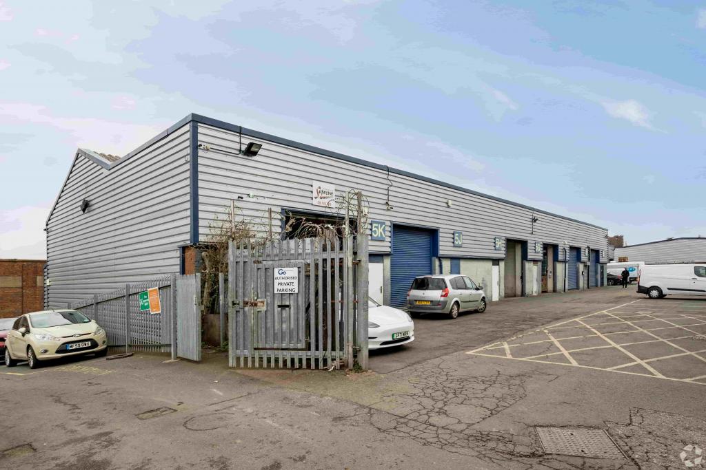 Standard Industrial Estate - Industrial Service Unit, London, Greater London E16 2EJ
