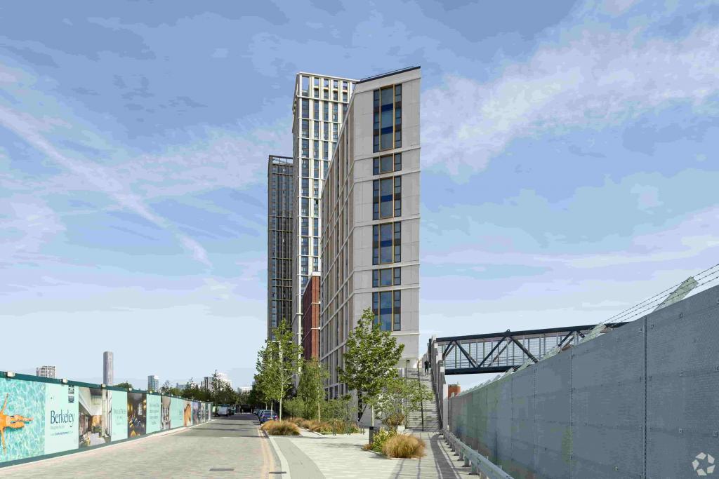112 Manor Rd - TwelveTrees Park - Mixed-Use Residential & Retail Development, London