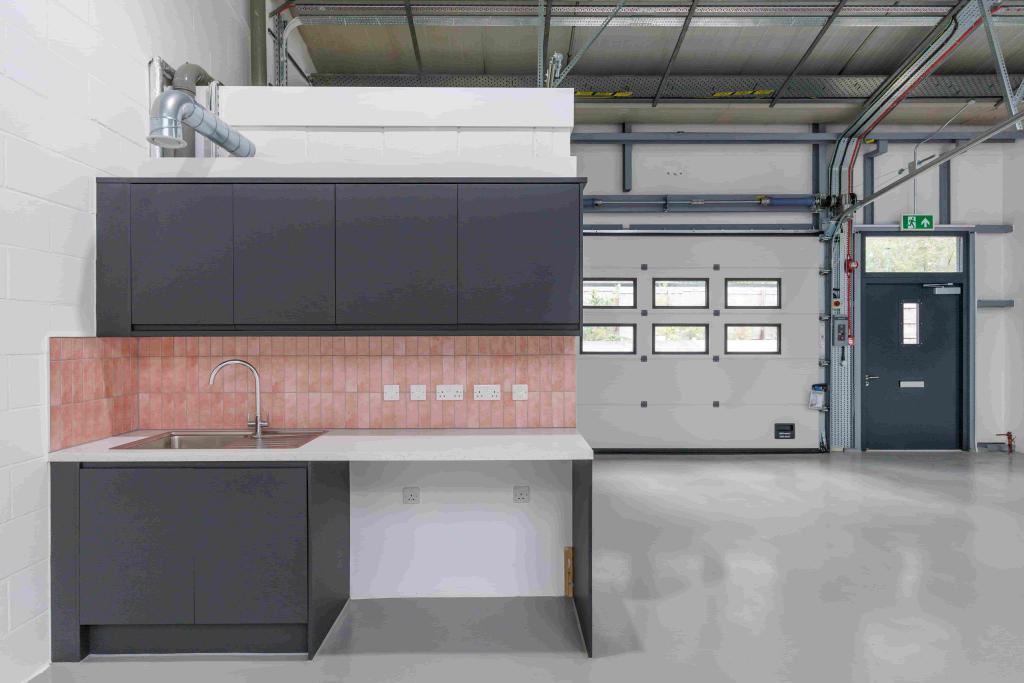 10 Prestons Rd - Block C - Light Industrial Unit, Poplar, London E14 9RL