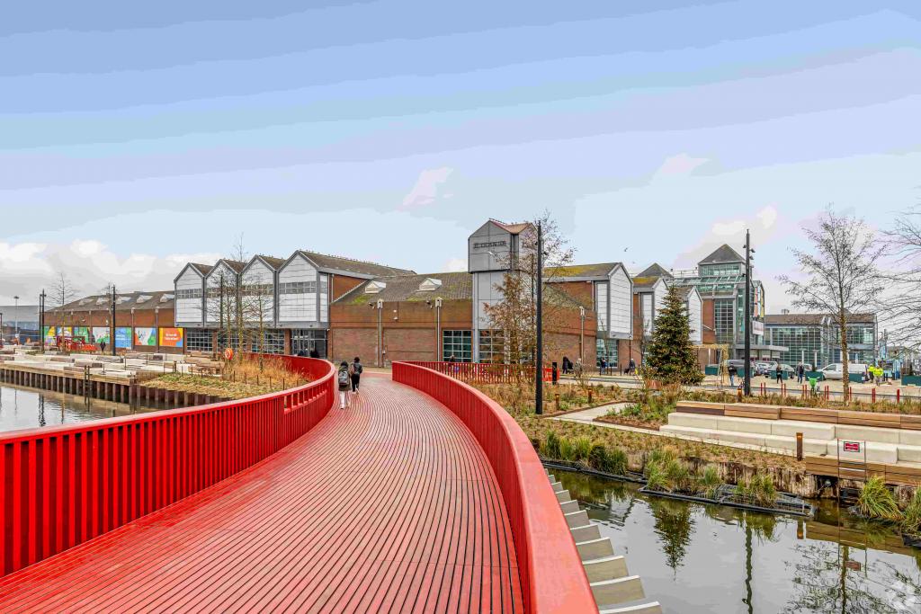 Surrey Quays Shopping Centre - Retail Unit, Surrey Quays, London SE16 7LL