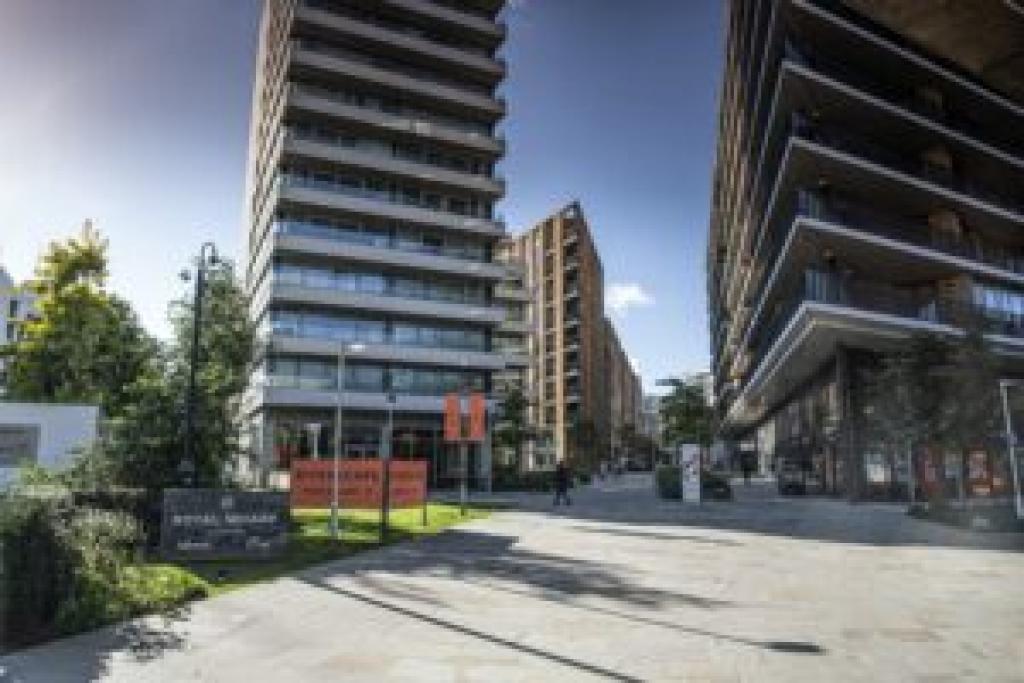 11 Schooner Road - Shopfront Retail/Residential Unit, Silvertown, London E16 2PT
