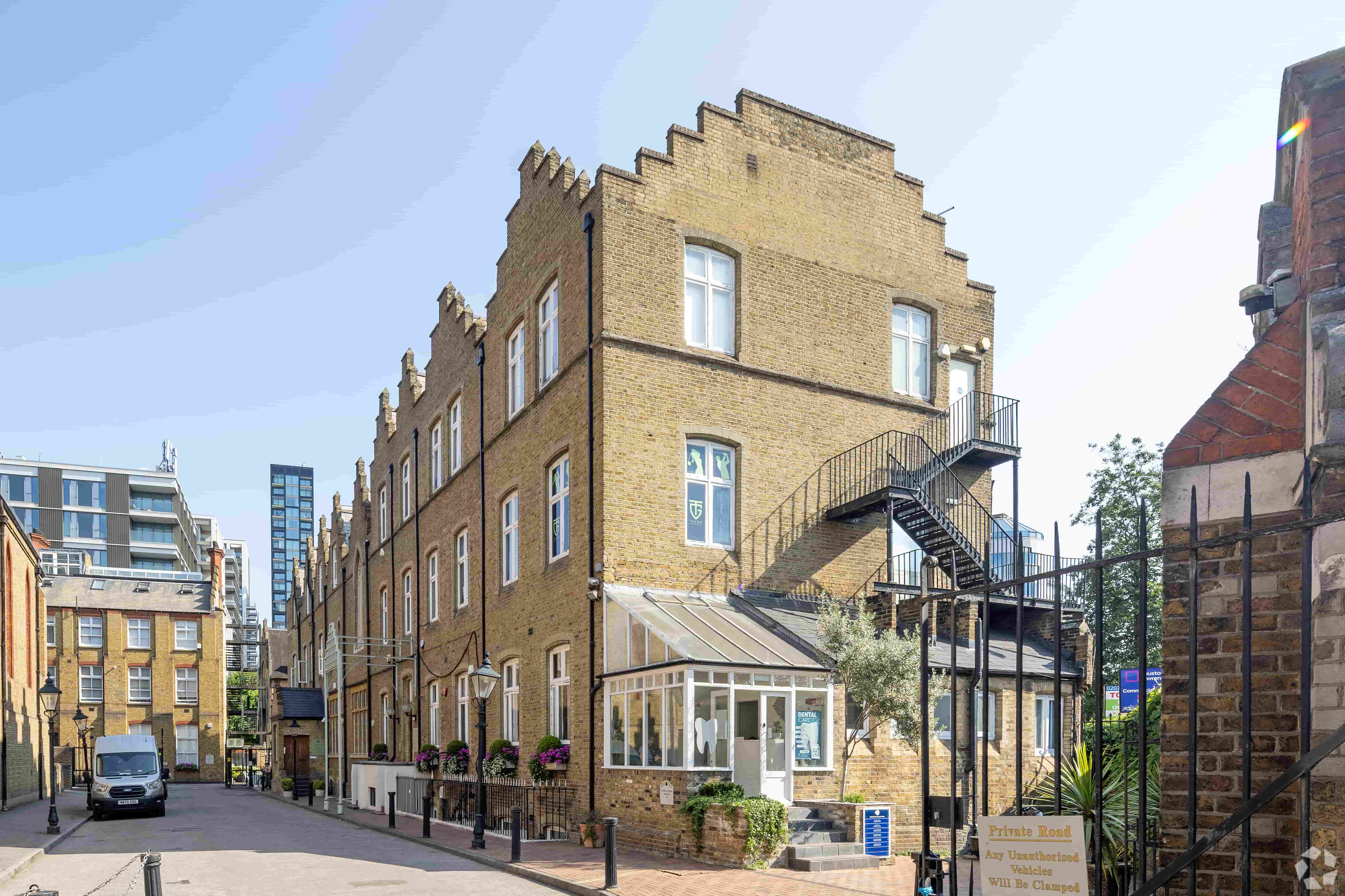 8 Battersea Park Rd - Priory House Office Unit, Battersea, London SW8 4BG