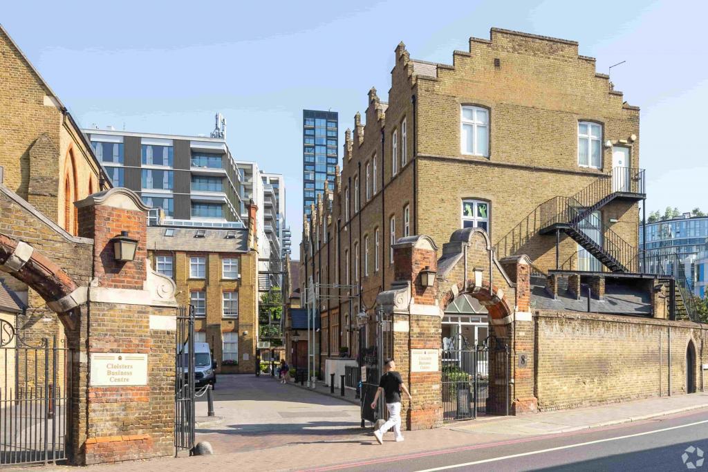 8 Battersea Park Rd - Priory House Office Unit, Battersea, London SW8 4BG