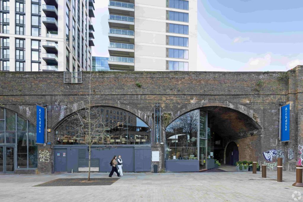 Concert Hall Approach Railway Arches - Shopfront Retail Space, London SE1 8XX