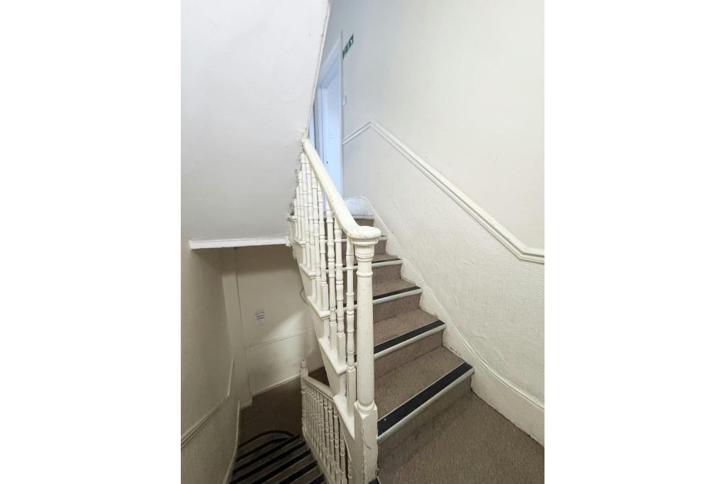 23 Leinster Terrace - Shopfront Retail Unit, Westminster, London W2 3ET
