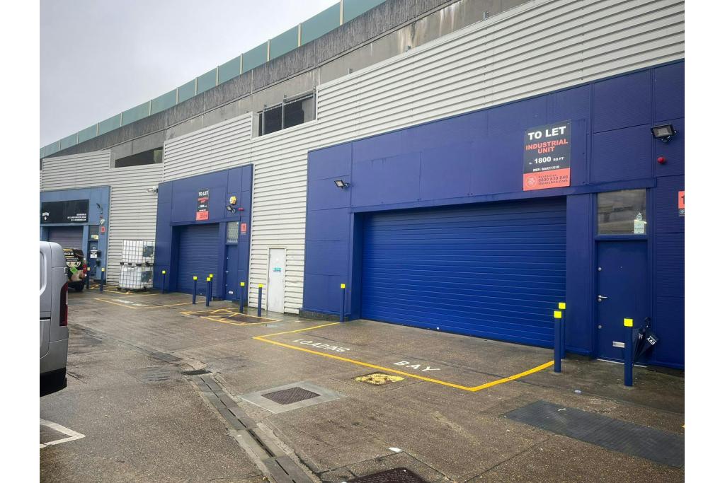 Linford Street Business Estate - Industrial Warehouse Unit, Wandsworth, London SW8 4UN