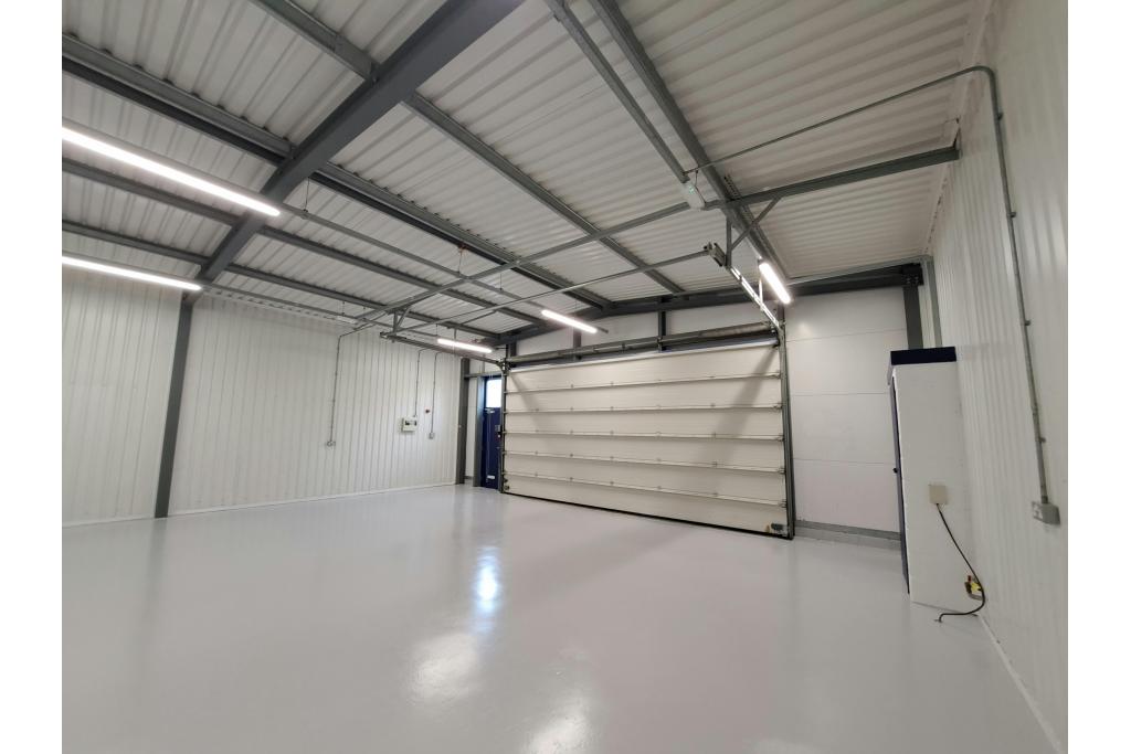Linford Street Business Estate - Industrial Warehouse Unit, Wandsworth, London SW8 4UN