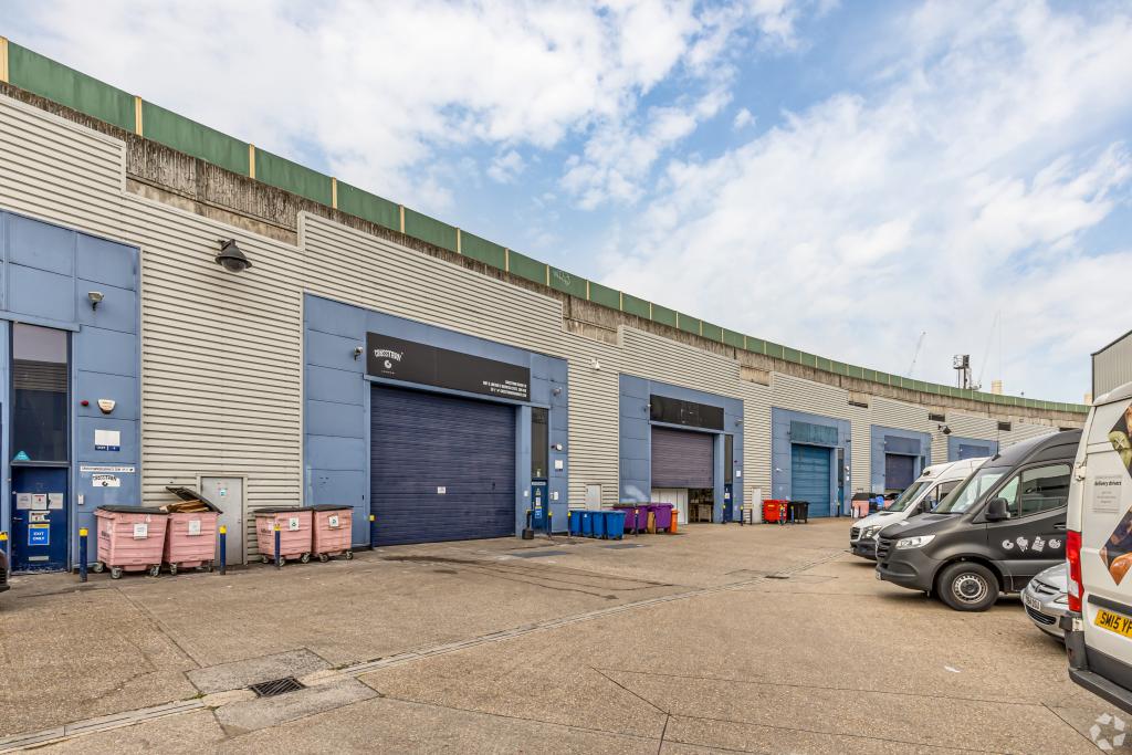Linford Street Business Estate - Industrial Warehouse Unit, Wandsworth, London SW8 4UN