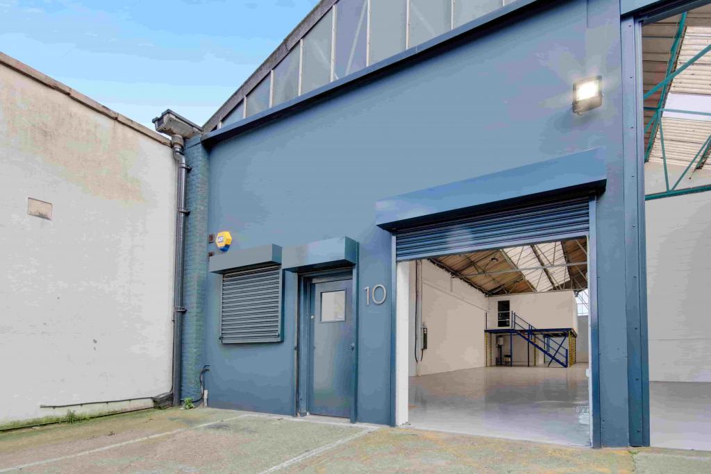 Linford Street Business Estate - Industrial Warehouse Unit, Wandsworth, London SW8 4UN