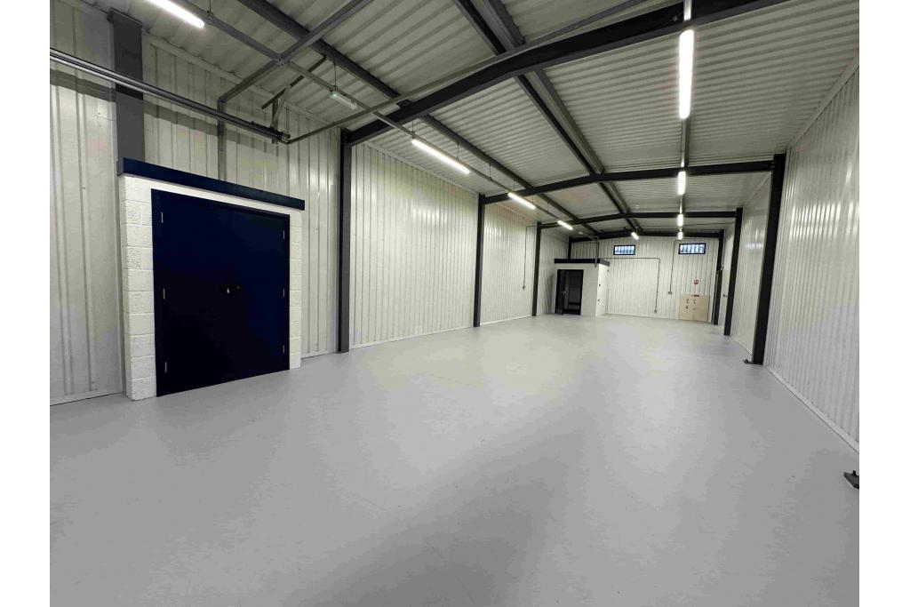 Linford Street Business Estate - Industrial Warehouse Unit, Wandsworth, London SW8 4UN