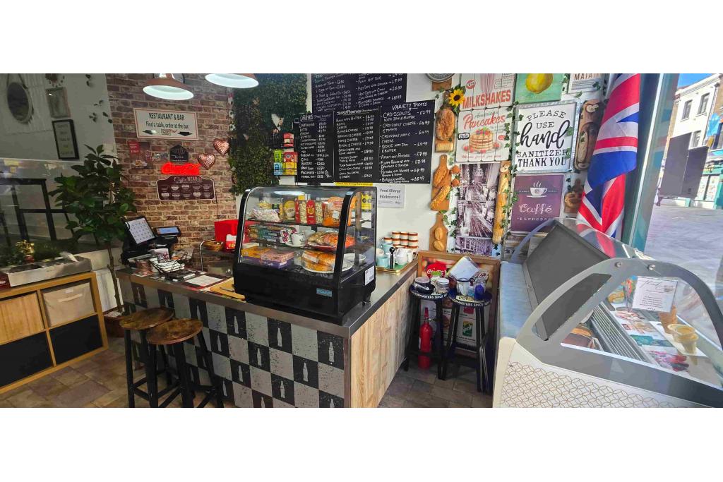 17A Lower Marsh - Shopfront Retail Space, Lambeth, London SE1 7RJ